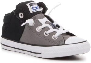 Converse Unisex-Child Chuck Taylor All Star Axel (Little Kid) Sneaker